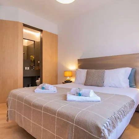 Sunshine Residence In Graca By Lovelystay *