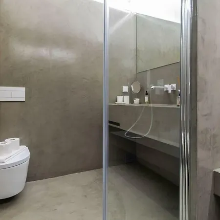 Lovelystay - Sunshine In The Heart Of Graca Apartment Lisbon