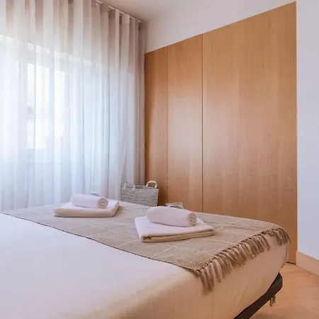 Apartament Sunshine Residence In Graca By Lovelystay